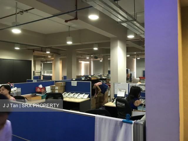 302 jalan besar  (D8), Office #152750982